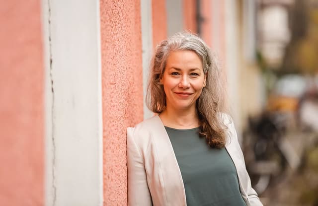 Raewyn - Autorin und Illustratorin von Willa & Schnüff